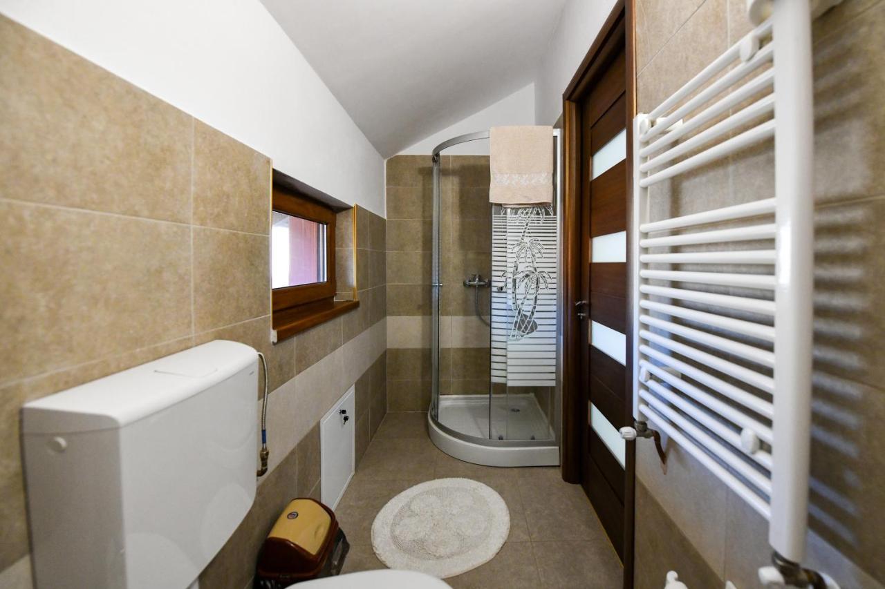 Villa Castellino Tîrgu Ocna エクステリア 写真