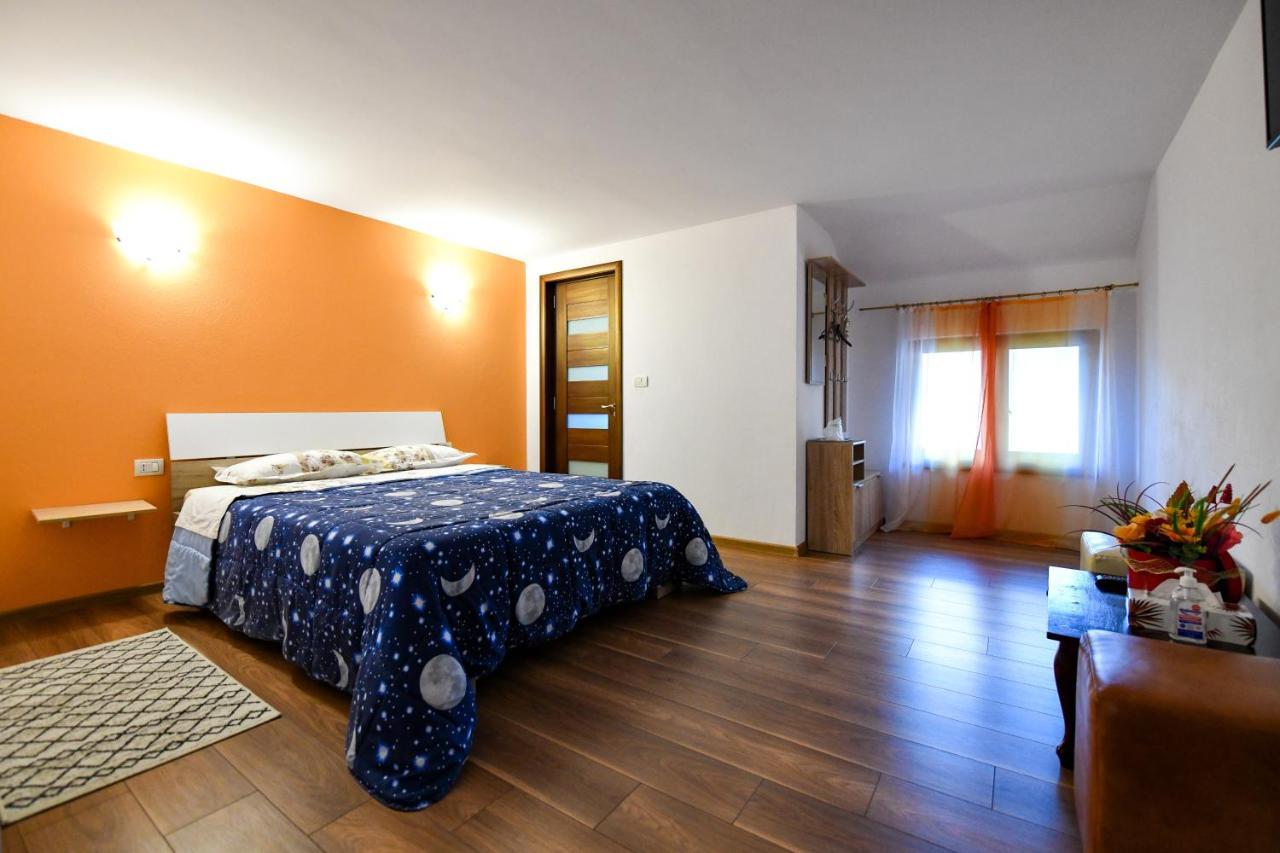Villa Castellino Tîrgu Ocna エクステリア 写真